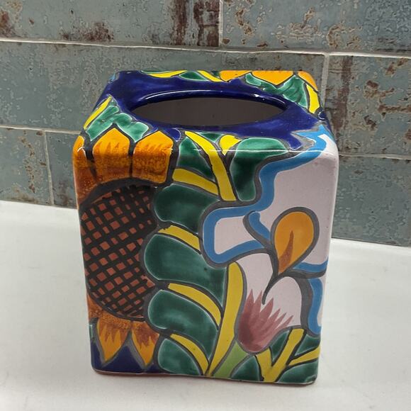 Talavera Pottery Ceramic Tissue Box Cover Made in Mexico - Picture 4 of 8
